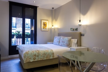 arenal suites preciados