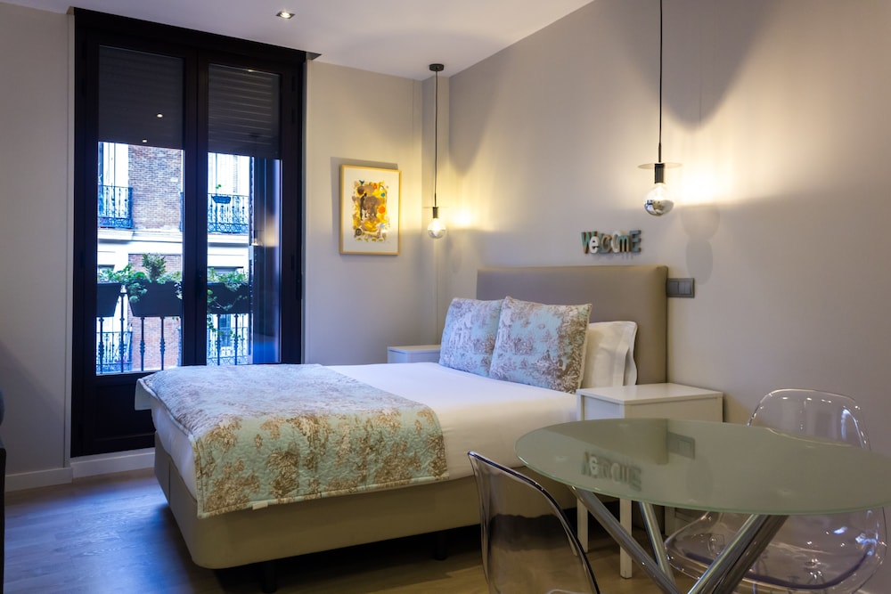 arenal suites preciados