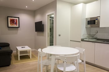 arenal suites preciados