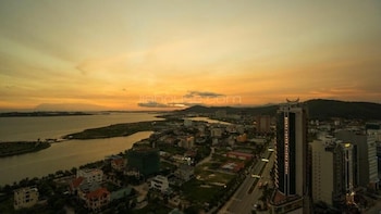 ha long pearl apartment