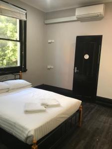 the village glebe hostel