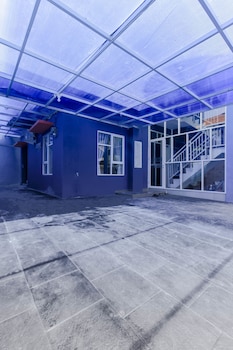 reddoorz syariah near metropolitan mall bekasi