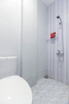 reddoorz syariah near metropolitan mall bekasi