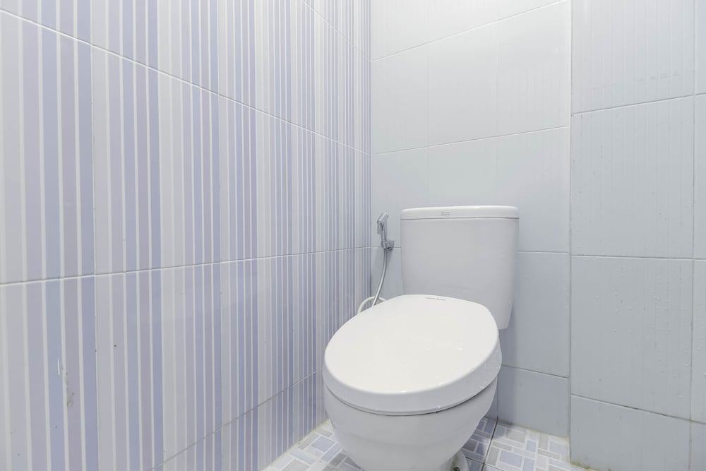 reddoorz syariah near metropolitan mall bekasi