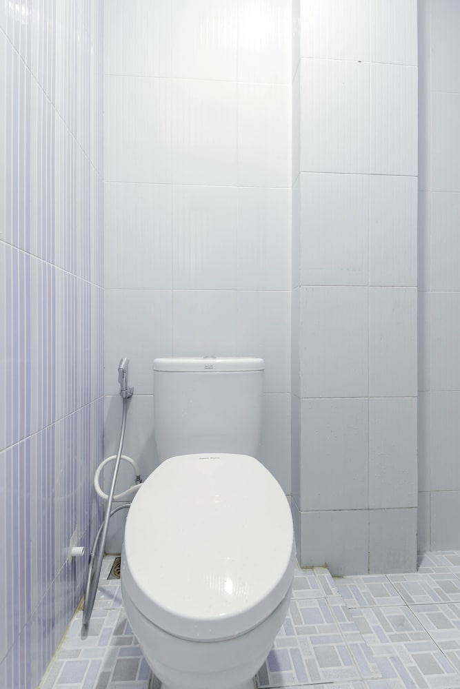 reddoorz syariah near metropolitan mall bekasi