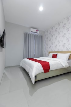 reddoorz syariah near metropolitan mall bekasi