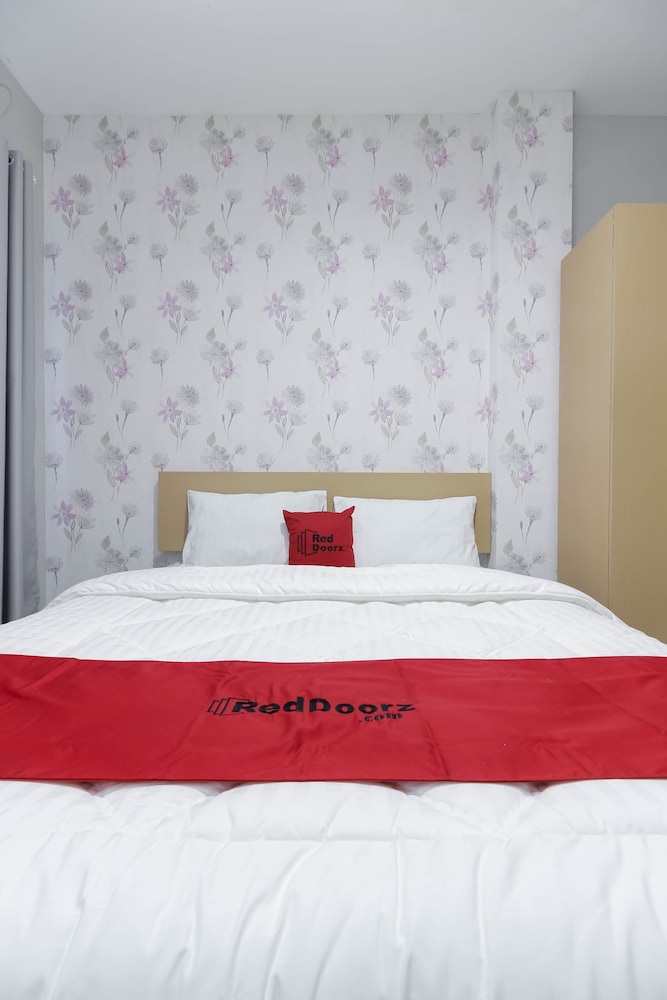 reddoorz syariah near metropolitan mall bekasi