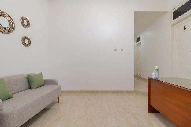 reddoorz syariah near metropolitan mall bekasi