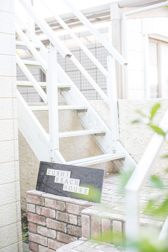 zushi beach house