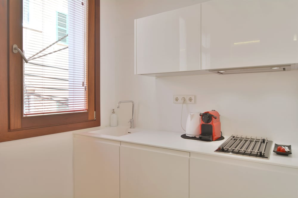 lonja suites apartments
