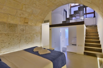 lonja suites apartments