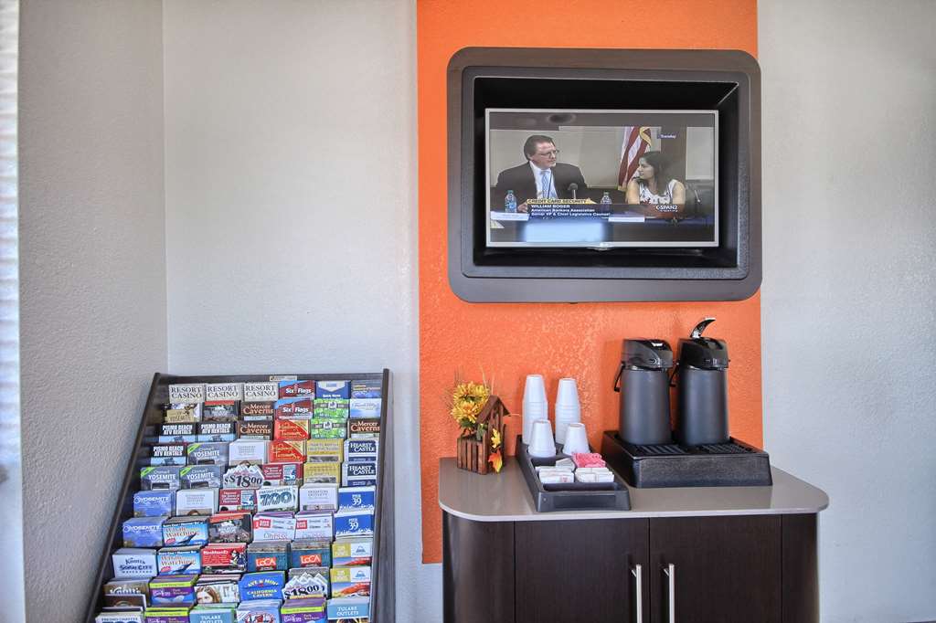 motel 6 fresno