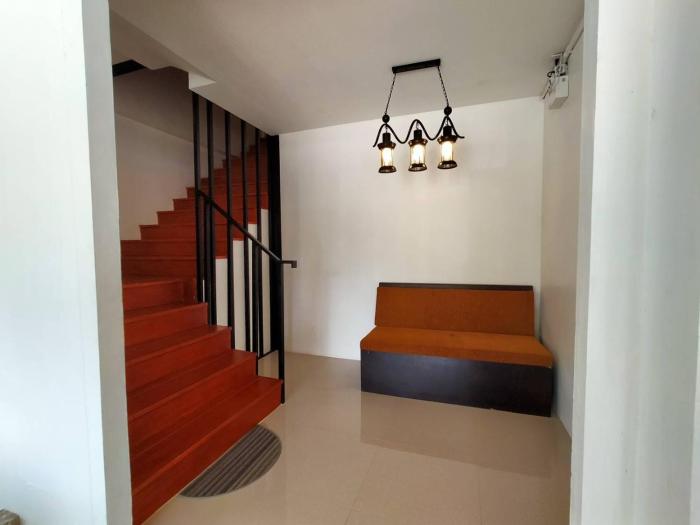 k m house