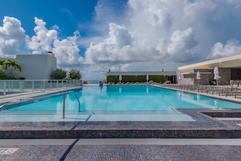 ch luxury condos and studios on the beach