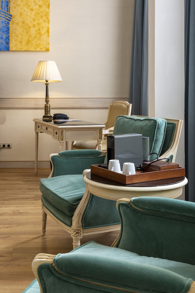 eugenia de montijo autograph collection