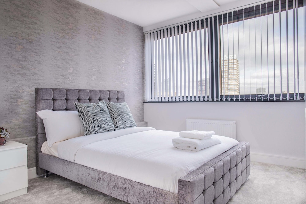 26 penge house