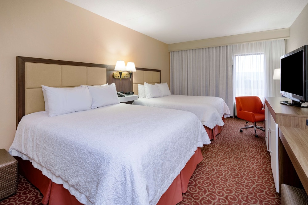 hampton inn frostburg