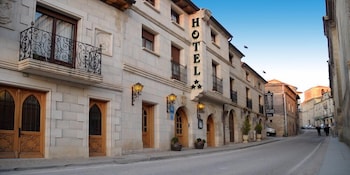 hotel santo domingo de silos