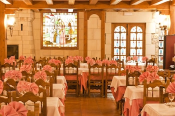 hotel santo domingo de silos