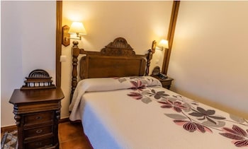 hotel santo domingo de silos