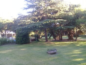 Casa Quinta En Pueblo De Campo.,Buenos Aires Province>>Punta Indio,3 star