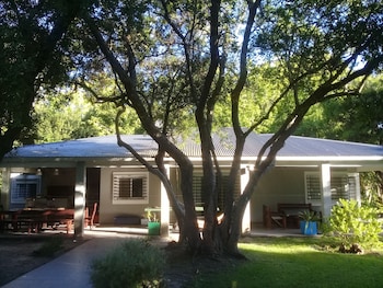 Casa Quinta En Pueblo De Campo.,Buenos Aires Province>>Punta Indio,3 star