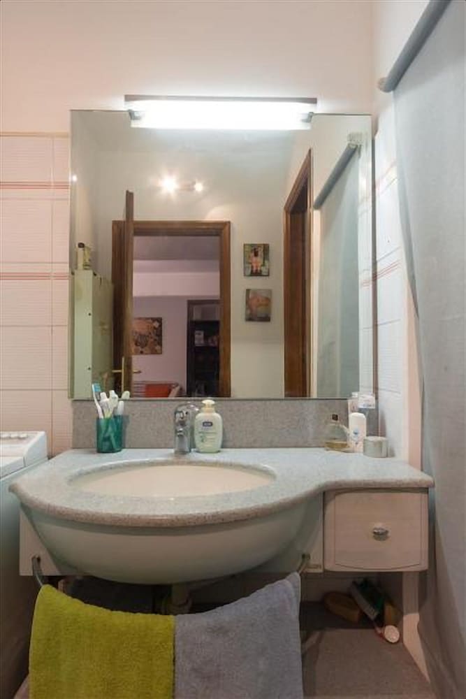 torino crocetta and politecnico apartment