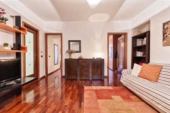 torino crocetta and politecnico apartment