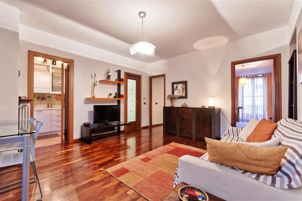 torino crocetta and politecnico apartment