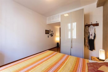 torino crocetta and politecnico apartment