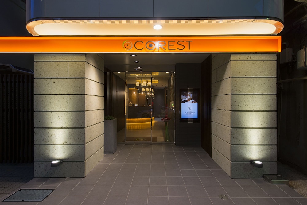 hotel corest adults only