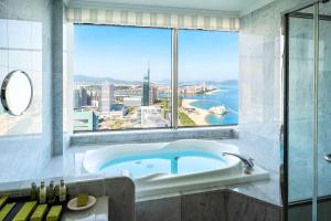 hilton fukuoka sea hawk