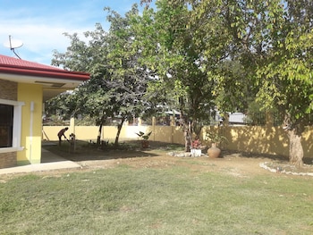 transient house and van for rent