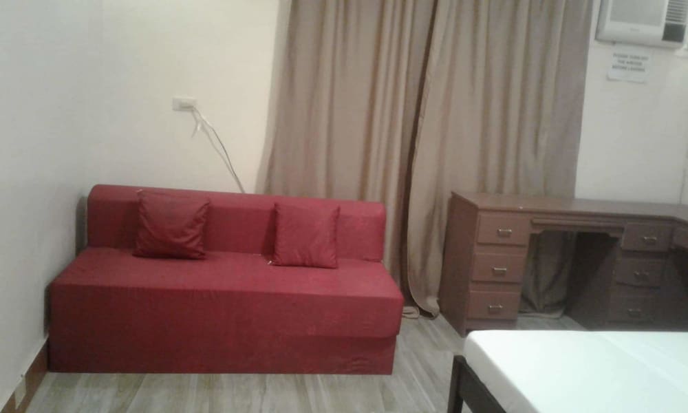 transient house and van for rent