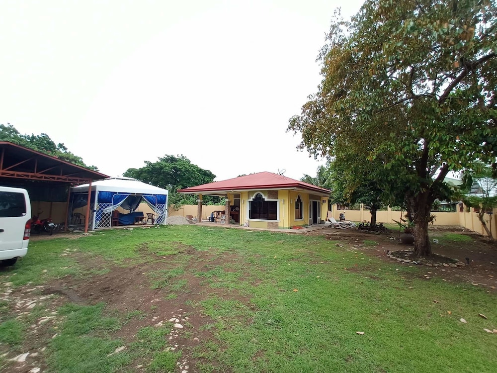 transient house and van for rent