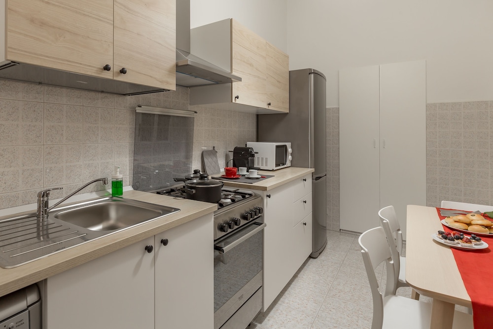 notami tailors home sempione