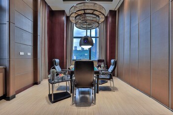 world trade hotel tonglu hangzhou