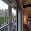 central apartment facing windsor castle