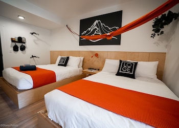 loge leavenworth downtown