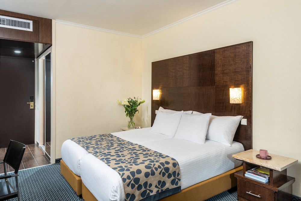 leonardo club hotel tiberias