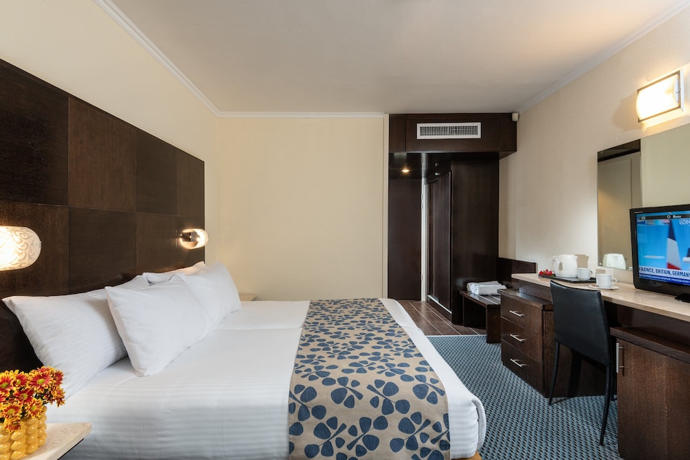 leonardo club hotel tiberias