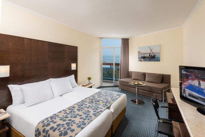 leonardo club hotel tiberias