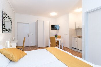 villa voinic 3