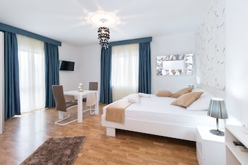 villa voinic 3