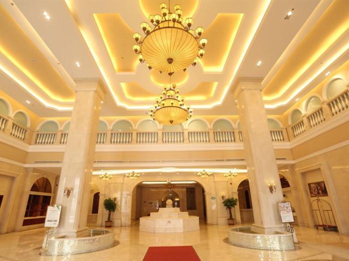vienna international hotel huizhou south railway station