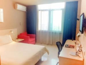 jinjiang inn wuxi central station