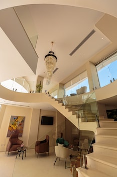 regina blu hotel