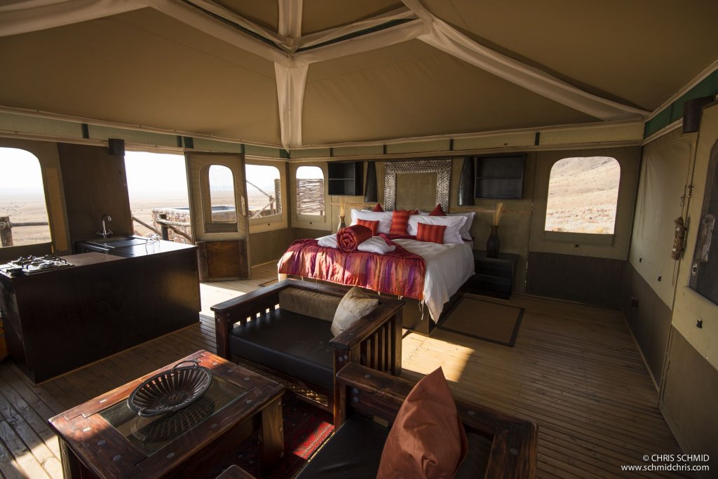 moon mountain lodge