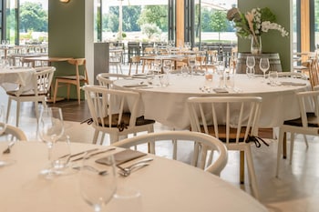best western domaine de charmeil