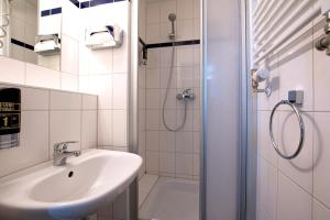 a and o munich laim hotel